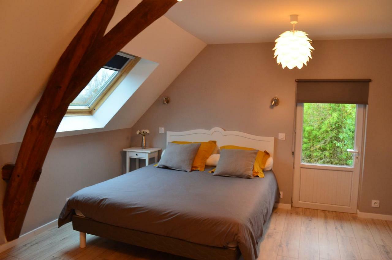 Gîte de la Merluchette Nazelles-Négron Extérieur photo